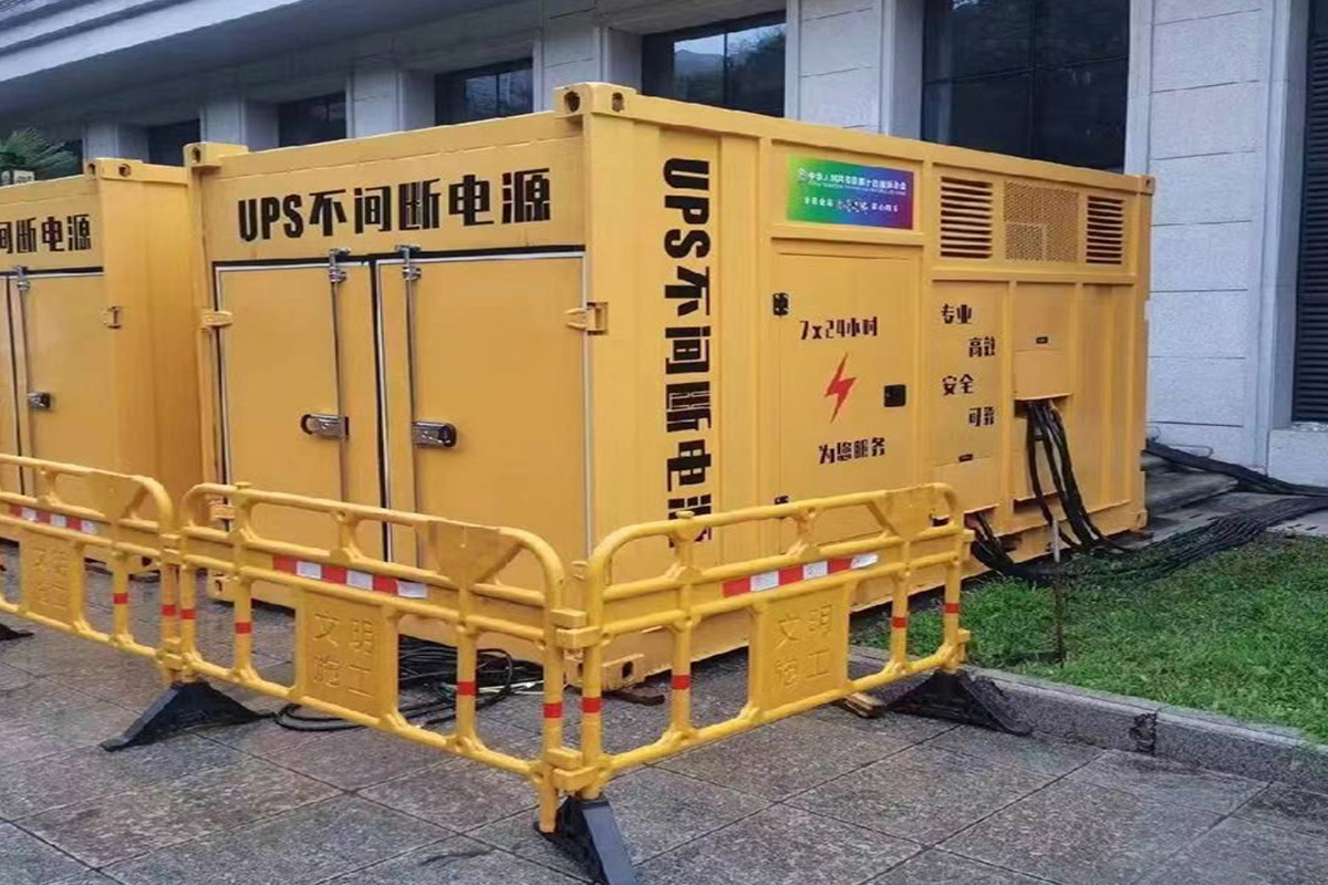 蓬安发电机租赁施工现场